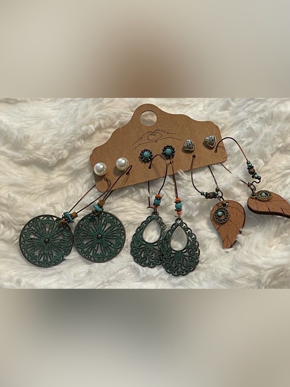 NWOT 6 Country Boho Turquoise & Wood  Earrings